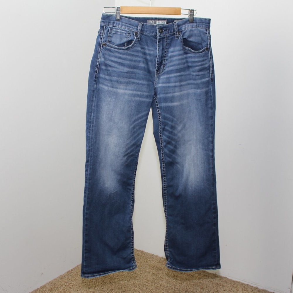 BKE Buckle Tyler Bootleg Jeans 32S J28